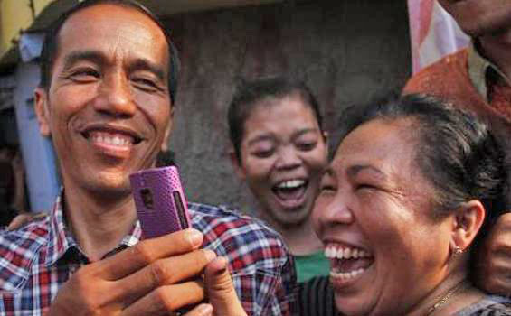 Jokowi Enggan Follow Akun SBY. "Saya Bukan Follower"